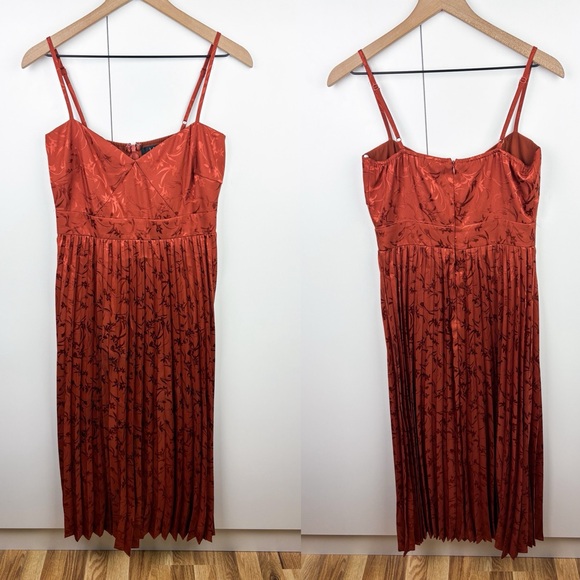 Lulus Regal Romance Rust Floral Jacquard Pleated Satin Midi Dress Medium Orange - Picture 2 of 7